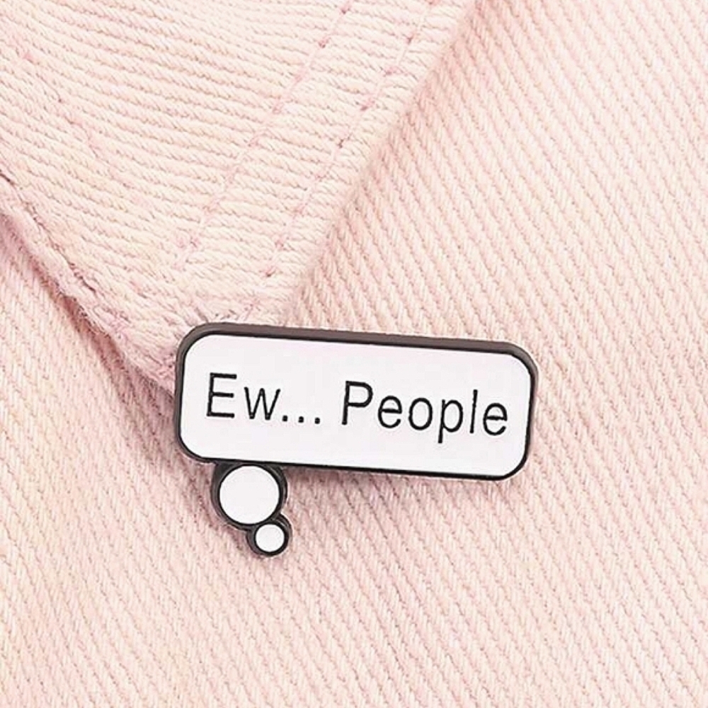 NEW‼️Ew People Enamel Pin